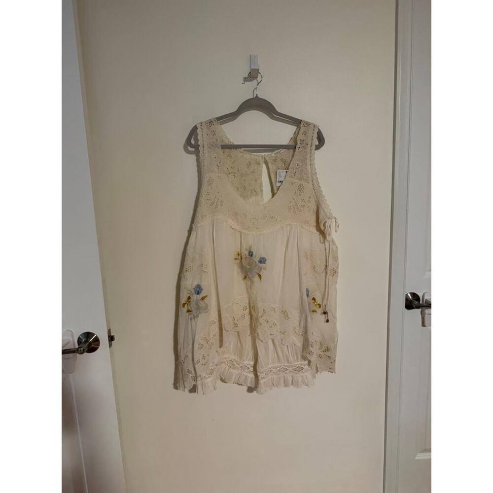 Free People Eye Catcher Bloomsie Romper, NWT, White, Size S - Picture 3 of 4